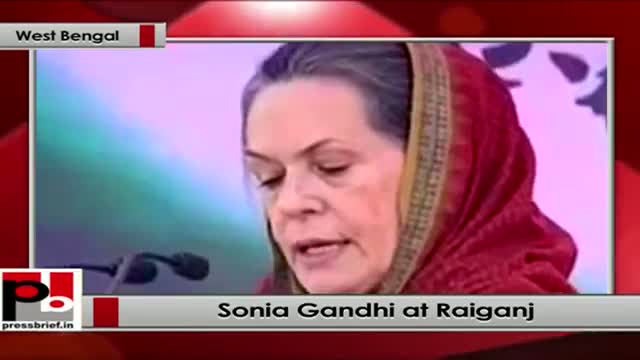 Watch Sonia Gandhi addresses rally at Raiganj, (West Bengal) Video