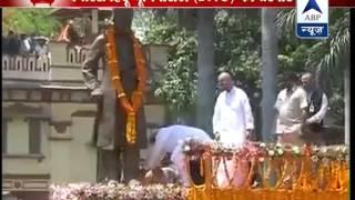 Watch Modi pays tribute to 'Mahamana' Pt. Madan Mohan Malaviya Video