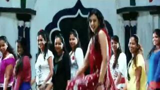 Watch Neeyenna periya Appatakkara? - Yennamo Yedho (Tamil Video Song) Video