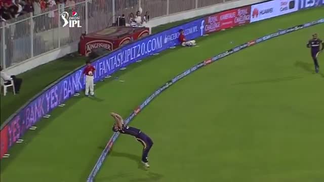 Watch RCB vs KKR - Match 11 - FANTABULOUS match winning catch from Christopher Lynn - PEPSI IPL 2014 (24 April 2014) Video