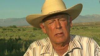 Watch Cliven Bundy denies being a 'welfare queen' Video