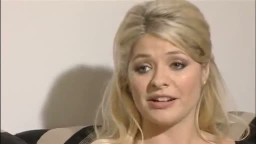 Watch Holly Willoughby Talks All About Her Pregnancy Video