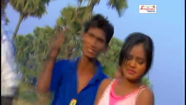 Watch Topa Apan Saman Ke (New Bhojpuri Hot Song) | Chhota Khesari Video