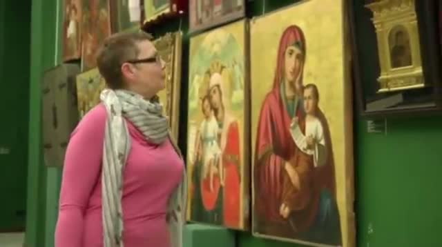 Watch Raw: Art of Ousted Ukrainian Leader Makes Debut Video