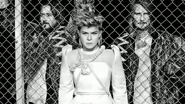 Watch Royksopp & Robyn - Do It Again (on Annie Mac, BBC Radio1) Video