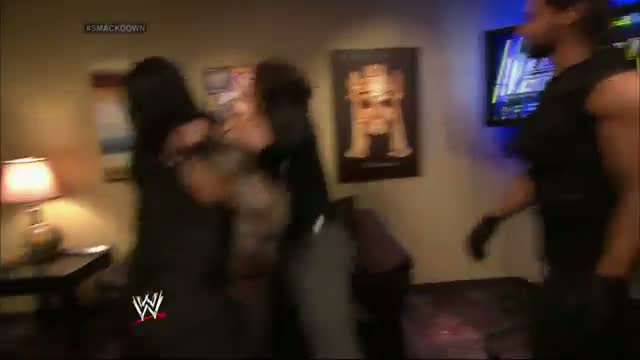 Watch The Shield takes out Brad Maddox: WWE SmackDown, April 25, 2014 Video