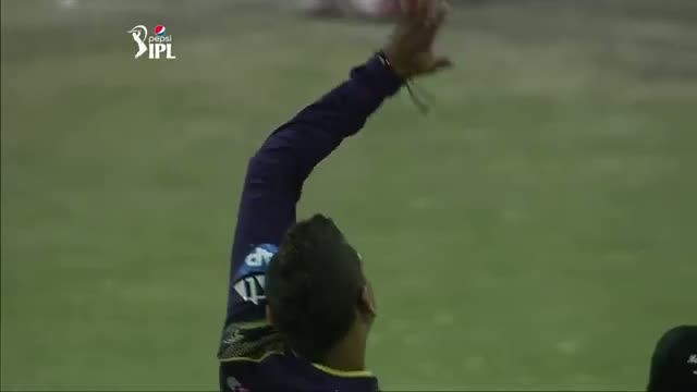 Watch KKR vs KXIP - Match 15 - Sunil Narine takes 3 wickets in 4 balls - PEPSI IPL 2014 (26 April 2014) Video