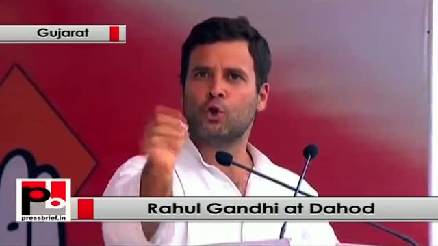 Watch Rahul Gandhi at Dahod, Gujarat: Modi talks as if he is the God Video