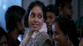 Watch Sathuranka Vettai Official Theatrical Trailer (Tamil Movie) Video