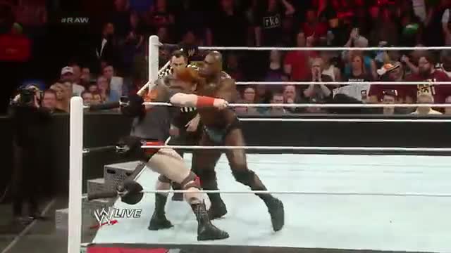 Watch Sheamus vs. Titus O'Neil: WWE Raw, April 28, 2014 Video