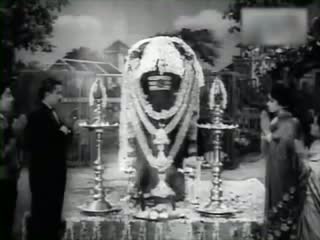 Watch Ellam Deiva Cheyal - Deiva Cheyal - Muthuraman, Bharathi, Major Sundarrajan Video