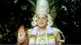 Watch Nanmail Nalgum Ezhumalaidanil - Ezhumalaiyan Mahimai - Tamil Devotional Song Video