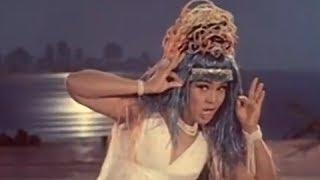 Watch Min Mini Poochgal - Baratha Vilas - Sivaji Ganesan, Shaguntala - Tamil Classic Song Video