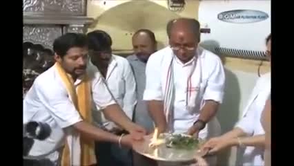 Watch Digvijay Singh to marry young journalist Amrita Rai Video