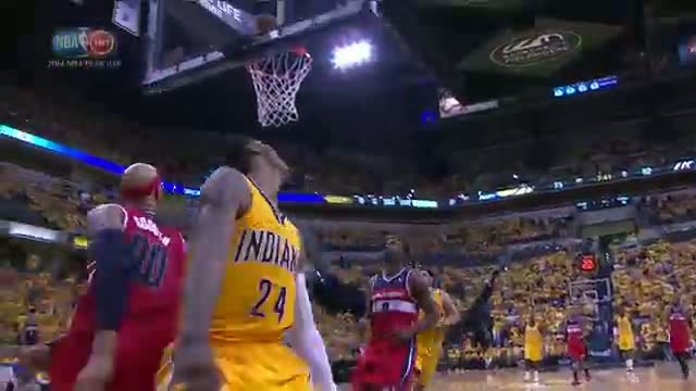 Watch NBA: Lance Stephenson's Dazzling Steal and Behind-the-Back Dish (Basketball Video) Video