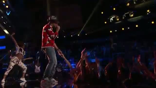 Watch Pharrell Williams: "Come Get It Bae" (The Voice Highlight) Video