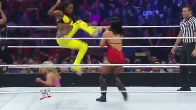Watch Natalya & The Funkadactyls vs. Aksana, Alicia Fox & Tamina: WWE Main Event, May 6, 2014 Video