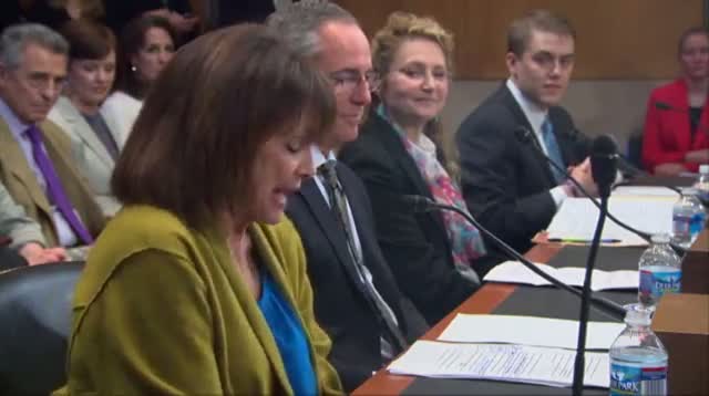 Watch Valerie Harper Testifies About Cancer Research Video
