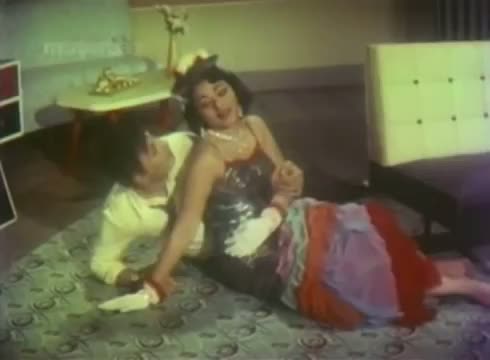 Watch Sorgathai Theduvom - MGR, Jayalalitha - Thedi Vantha Mapillai - Tamil Romantic Song Video