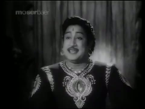 Watch Sivaji Ganesan - Sinthanai Sei Maname - Ambikapathi Video