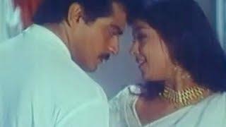 Watch Selaila Veedu Kattava - Aval Varuvala Tamil Song - Ajith Kumar, Simran Video