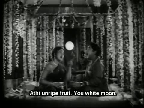 Watch Athi Kaai Kaai Kaai - Sivaji Ganesan & Devika - Balae Pandiya Video