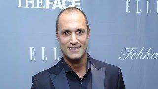 Watch Nigel Barker's Tip For The Perfect Selfie Video