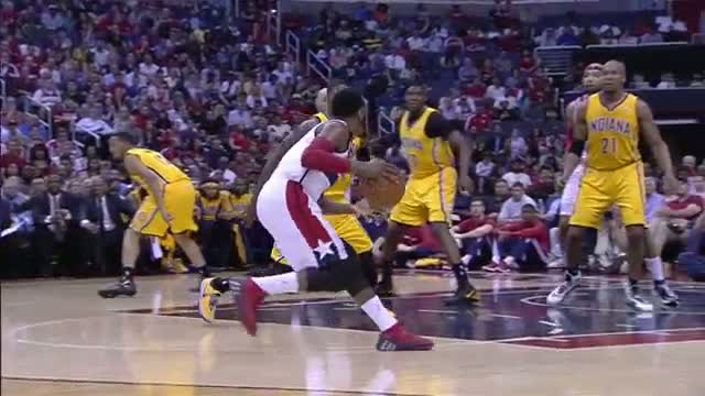 Watch NBA: John Wall Crosses and Steps Back on Paul George to Beat the Buzzer (Basketball Video) Video