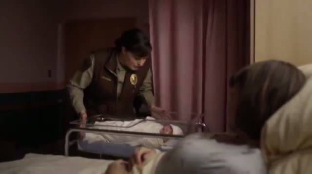 Watch Allison Tolman Talks TV's 'Fargo' Video