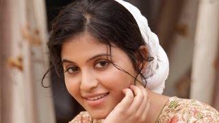 Watch Vathikuchi - Kuru Kuru (Full Tamil Video Song) Video