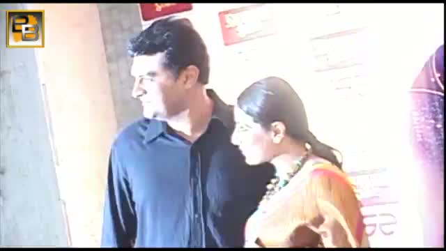 Watch Vidya Balan & Siddharth Roy Kapur DIVORCE Video
