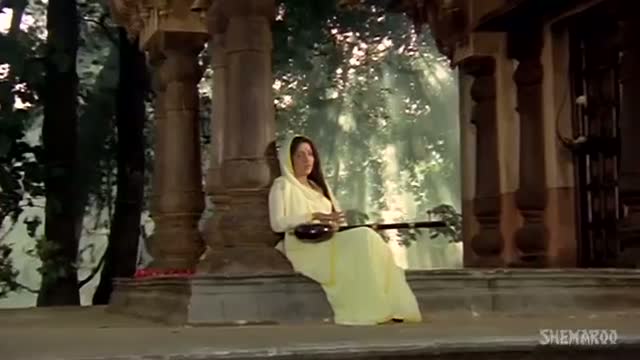 Watch Pyare Darshan Dijo (HD) - Meera Songs - Hema Malini - Vinod Khanna - Vani Jairam Video