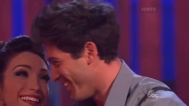 Watch Dancing With the Stars (Season 18): Week 9 (Meryl Davis & Maks Chmerkovskiy | Viennese Waltz) Video