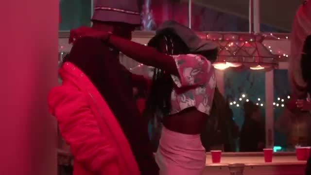 Watch Iggy Azalea - Fancy (Explicit) ft. Charli XCX Video