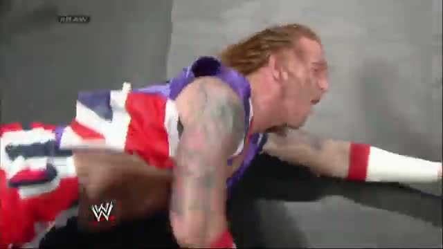 Watch Heath Slater vs. Rusev: Raw, May 19, 2014: WWE Raw, May 19, 2014 Video