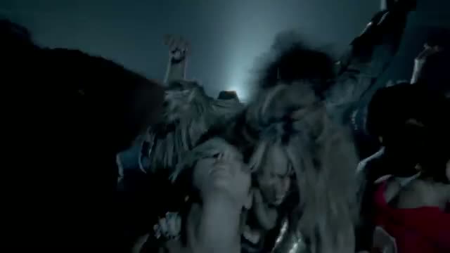 Watch Who Owns My Heart - Miley Cyrus (Official) Video