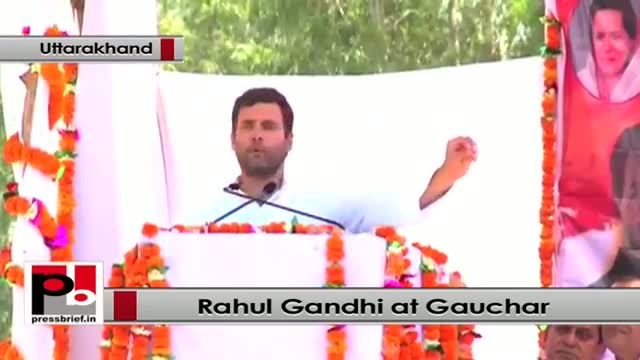 Watch Rahul Gandhi: Opposition wants a govt. of India shinning not poor Video