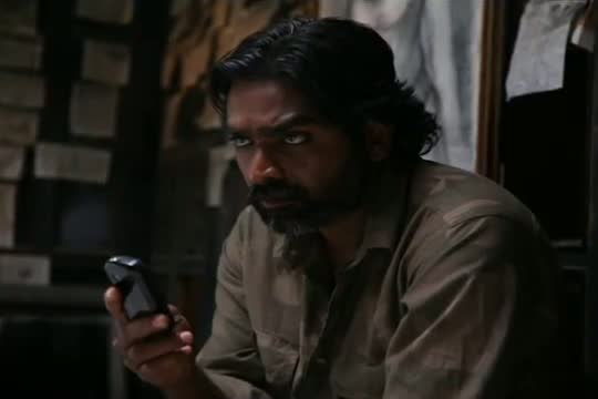 Watch Ellam Kadandhu Pogumada Full Song - Soodhu Kavvum Video