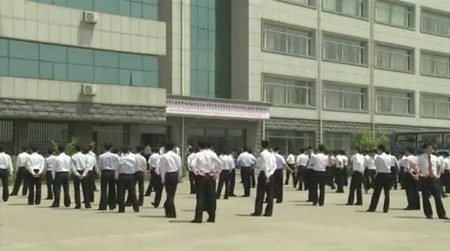 Watch Unprecedented Graduation Held in North Korea Video