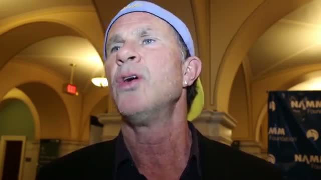 Watch Chad Smith Talks Trash About Drum off with Will Ferrell Video