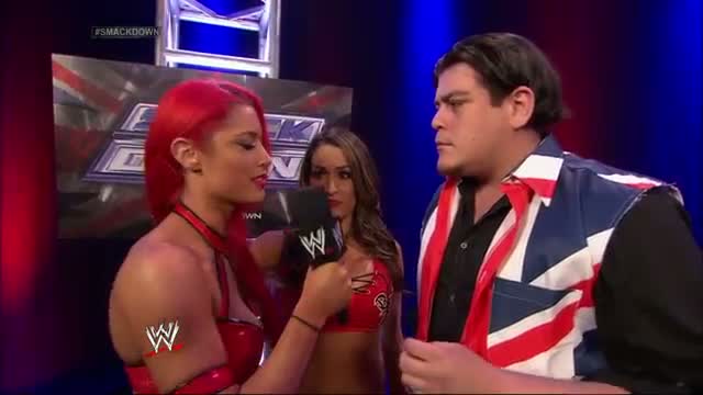 Watch En EspaÃƒÂ±ol: Nikki Bella and Eva Marie sound-off on Summer Rae Video