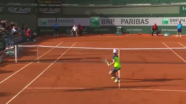 Watch Roland Garros 2014 Shots of Day 2 Video