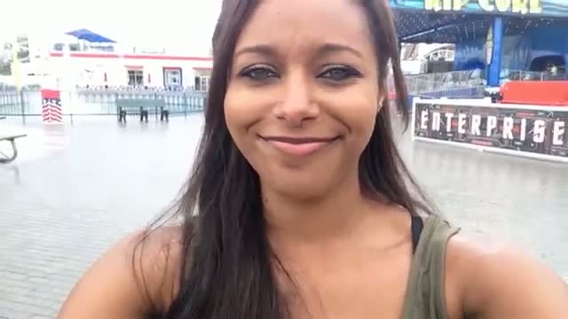 Watch Brandi Rhodes goes to an amusement park - Video Blog: May 28, 2014 Video