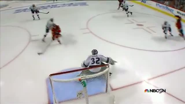 Watch Ben Smith crashes the net to score on Quick Video
