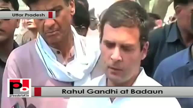 Watch Uttar Pradesh: Rahul Gandhi meets family of Badaun gangrape victims Video