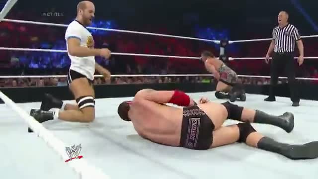 Watch Rob Van Dam vs. Bad News Barrett - WWE Main Event, June 3, 2014 Video