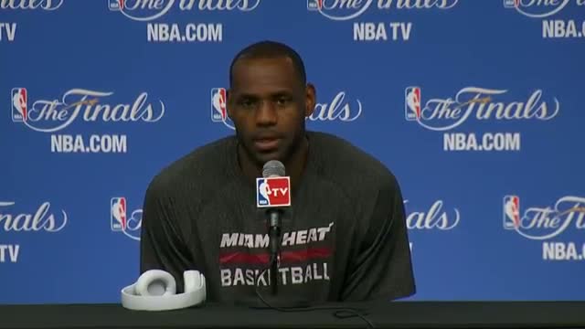 Watch NBA: LeBron James' Response to Being Compared to MJ (Basketball Video) Video