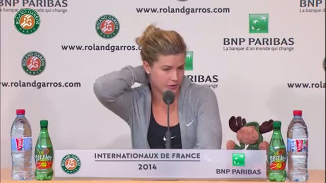 Watch Conference de presse Eugenie Bouchard Roland Garros 2014 1/2 Video