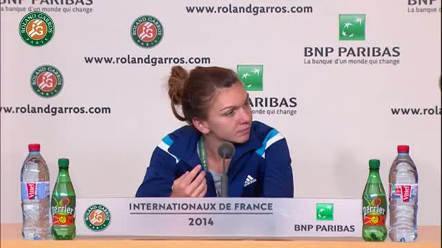 Watch Conference de presse Simona Halep Roland Garros 2014 1/2 Video