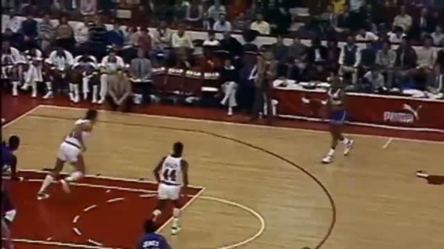 Watch NBA: Leon Wood vs. Bulls Highlights (Basketball Video) Video